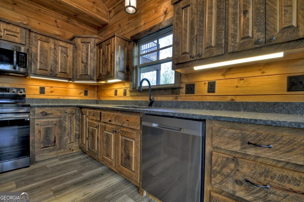 250 Wolf Creek Mountain Road Mineral Bluff - 21