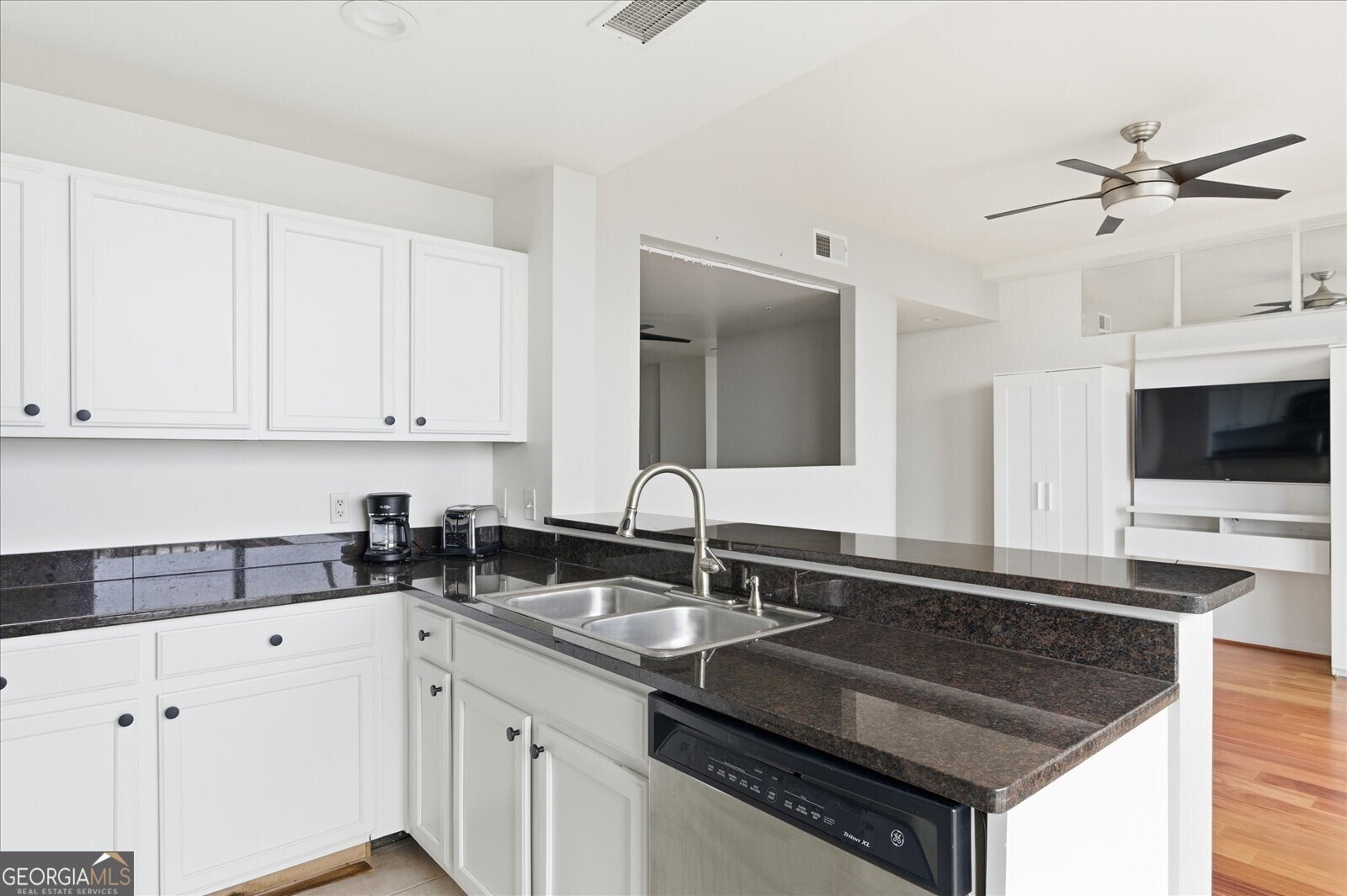 3040 Peachtree Road Atlanta - 13