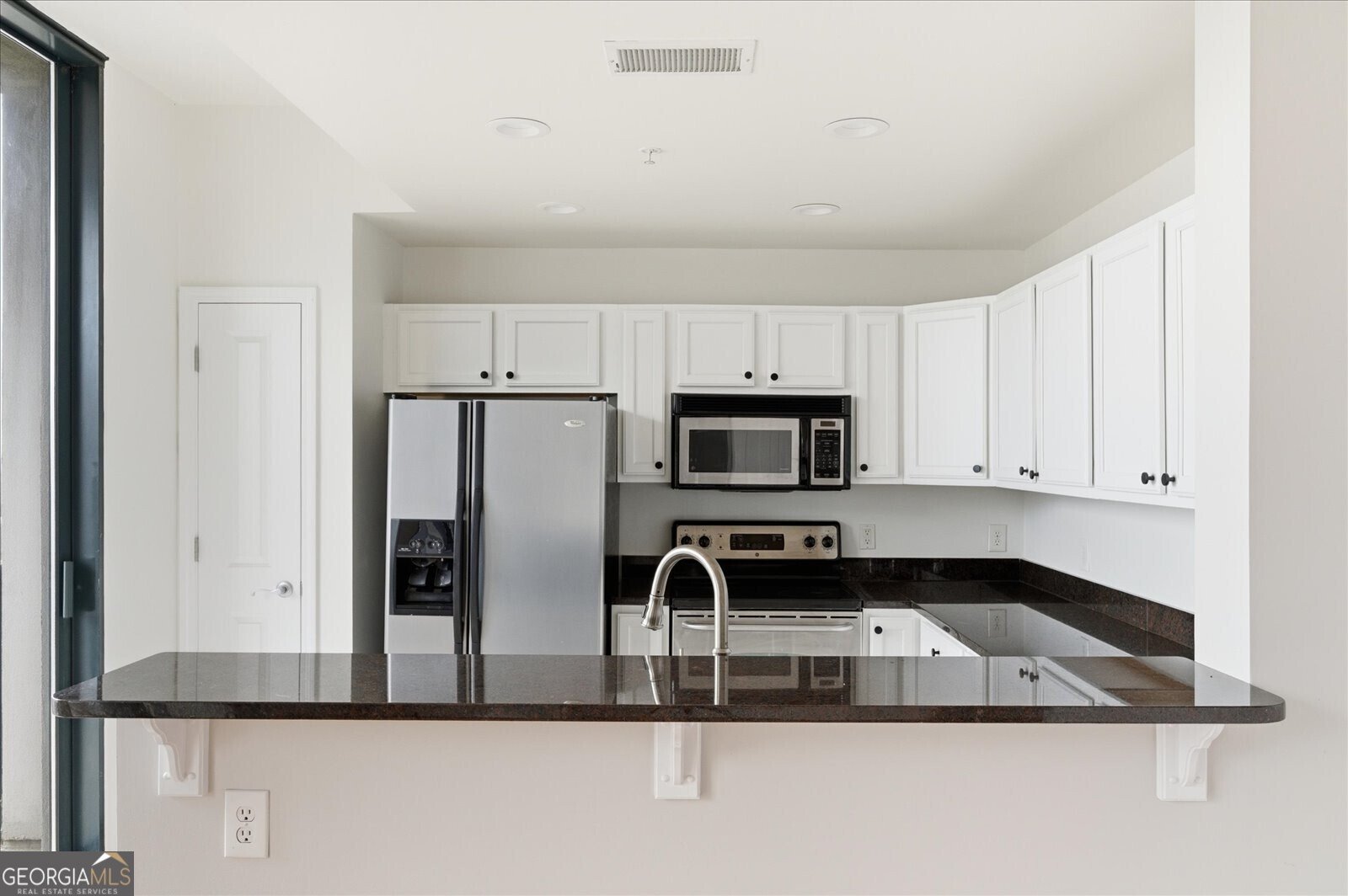 3040 Peachtree Road Atlanta - 19