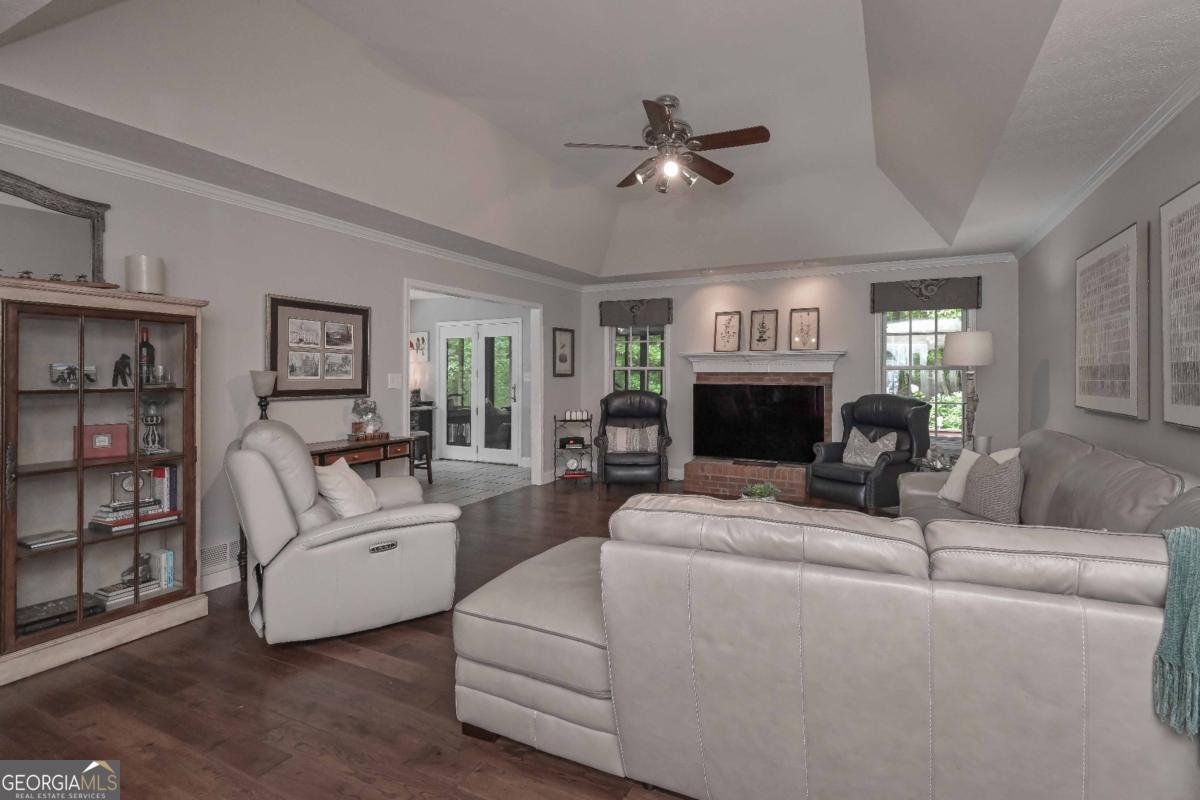 5885 West Chapel Hill Road Douglasville - 12