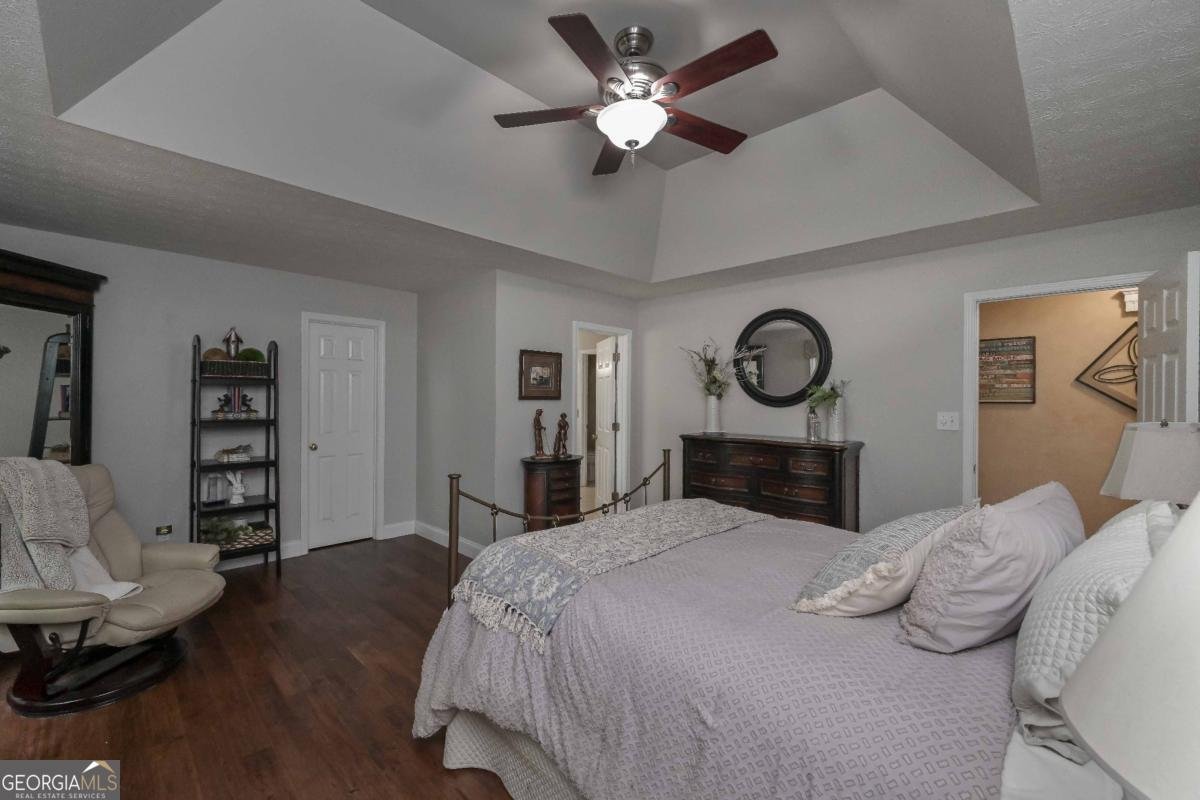 5885 West Chapel Hill Road Douglasville - 25