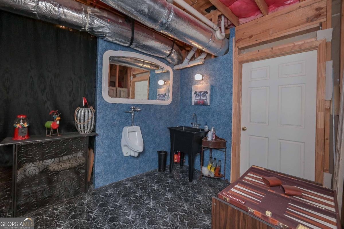 5885 West Chapel Hill Road Douglasville - 35