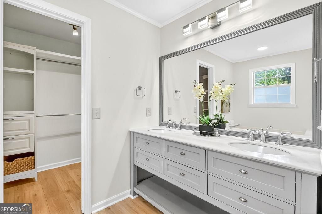 8635 Sapphire Lane Gainesville - 14