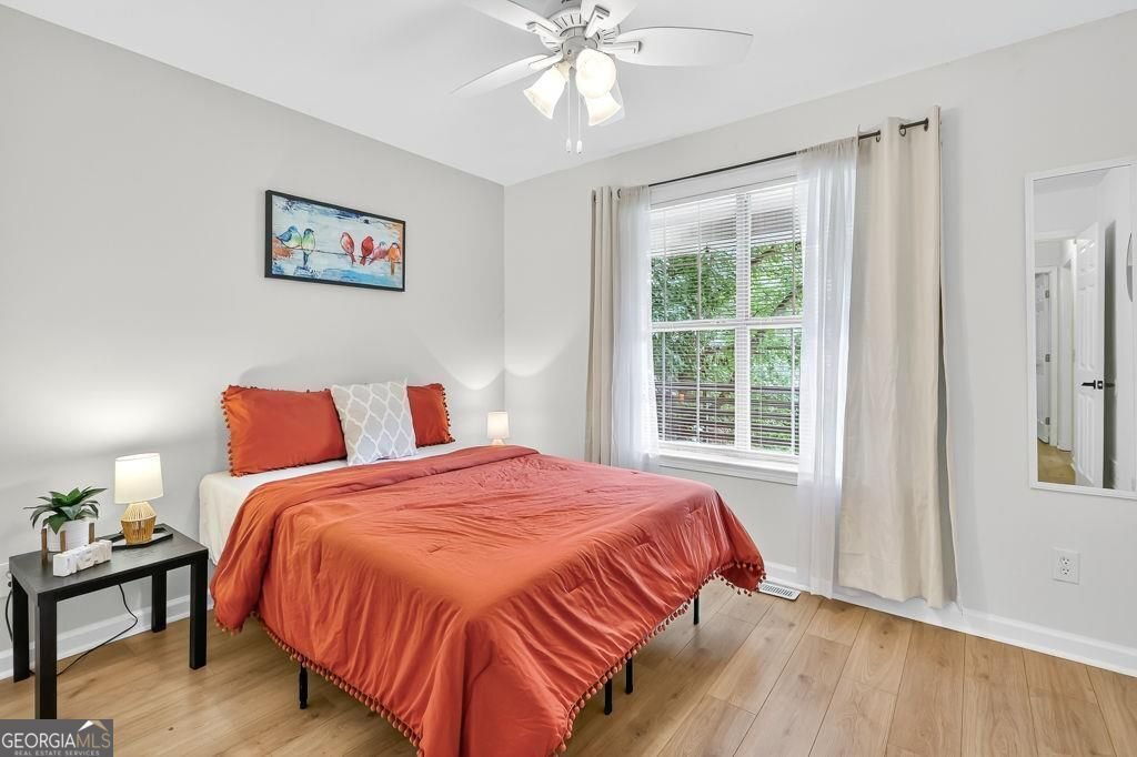 8635 Sapphire Lane Gainesville - 18