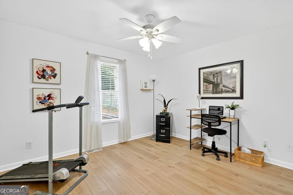 8635 Sapphire Lane Gainesville - 21