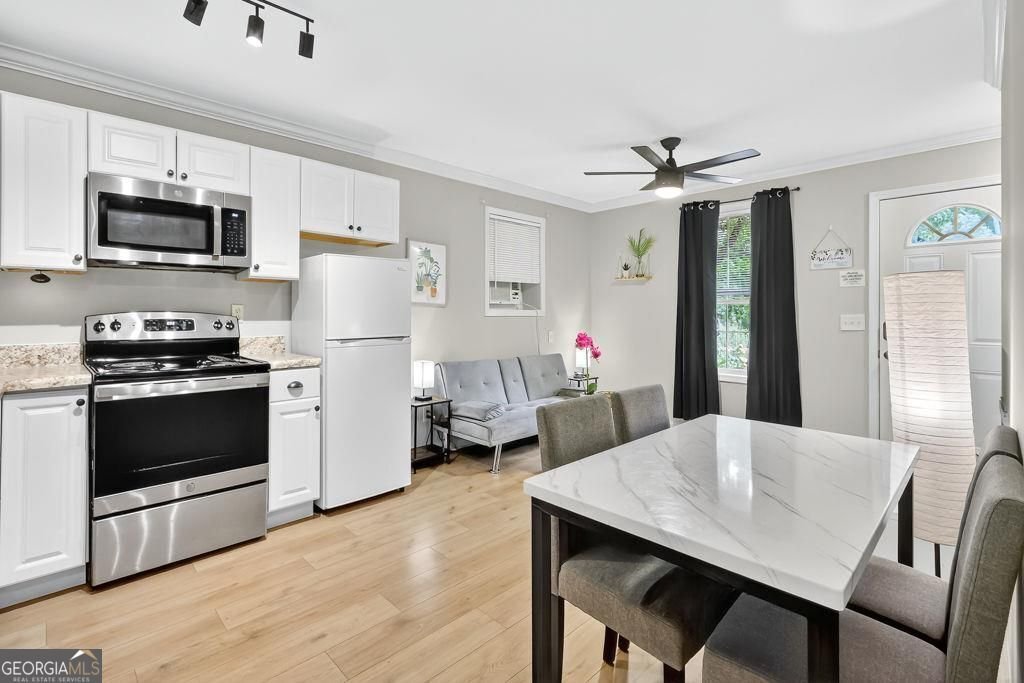 8635 Sapphire Lane Gainesville - 27