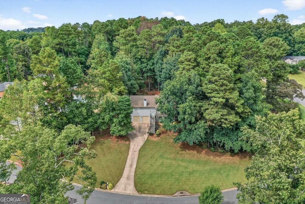 8635 Sapphire Lane Gainesville - 45