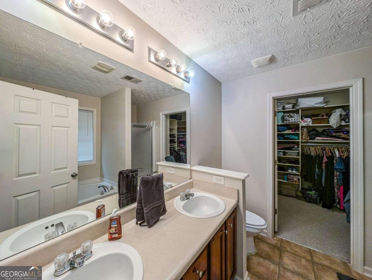 3954 Riverside Parkway Decatur - 25