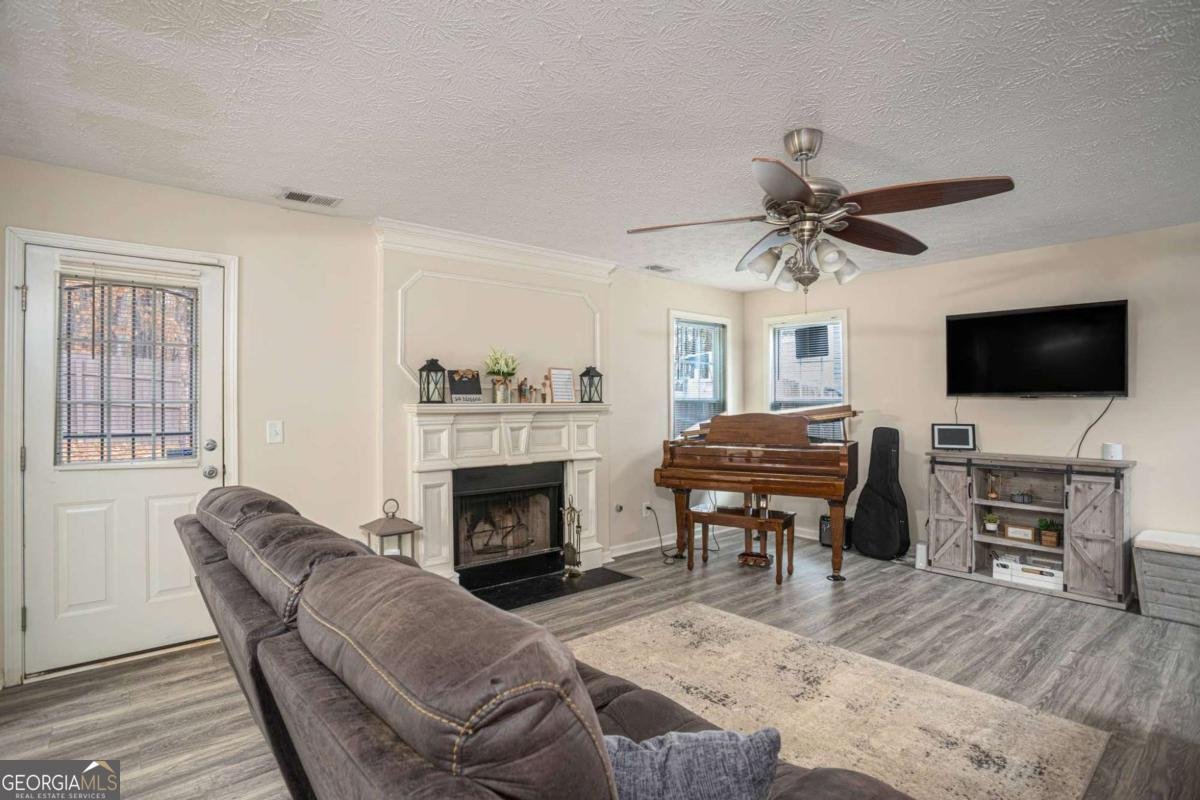 3954 Riverside Parkway Decatur - 9