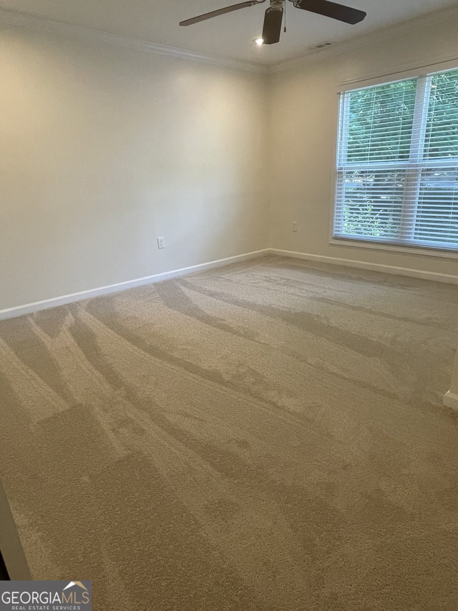 1833 Phillips Avenue East Point - 31