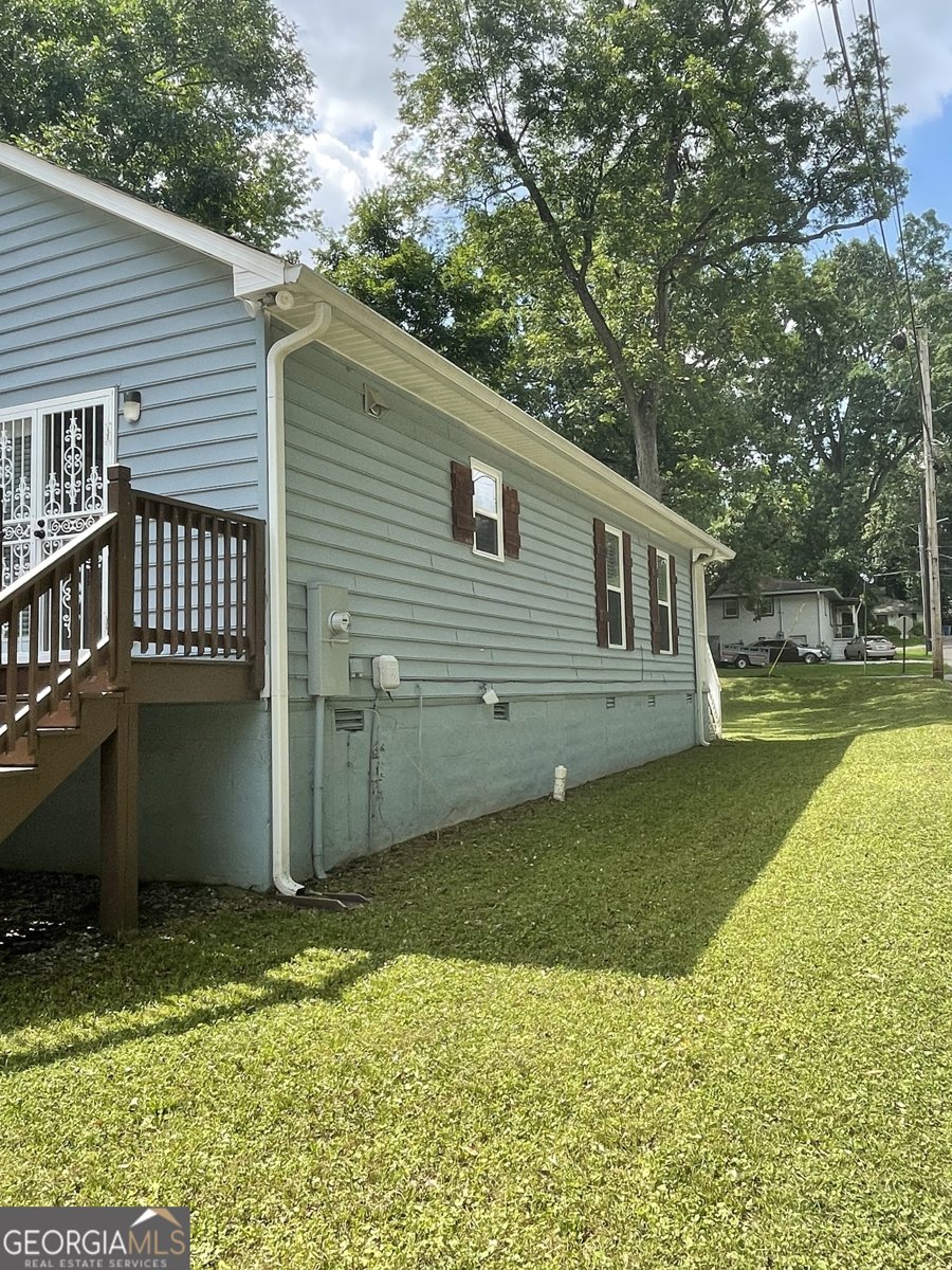 1833 Phillips Avenue East Point - 38