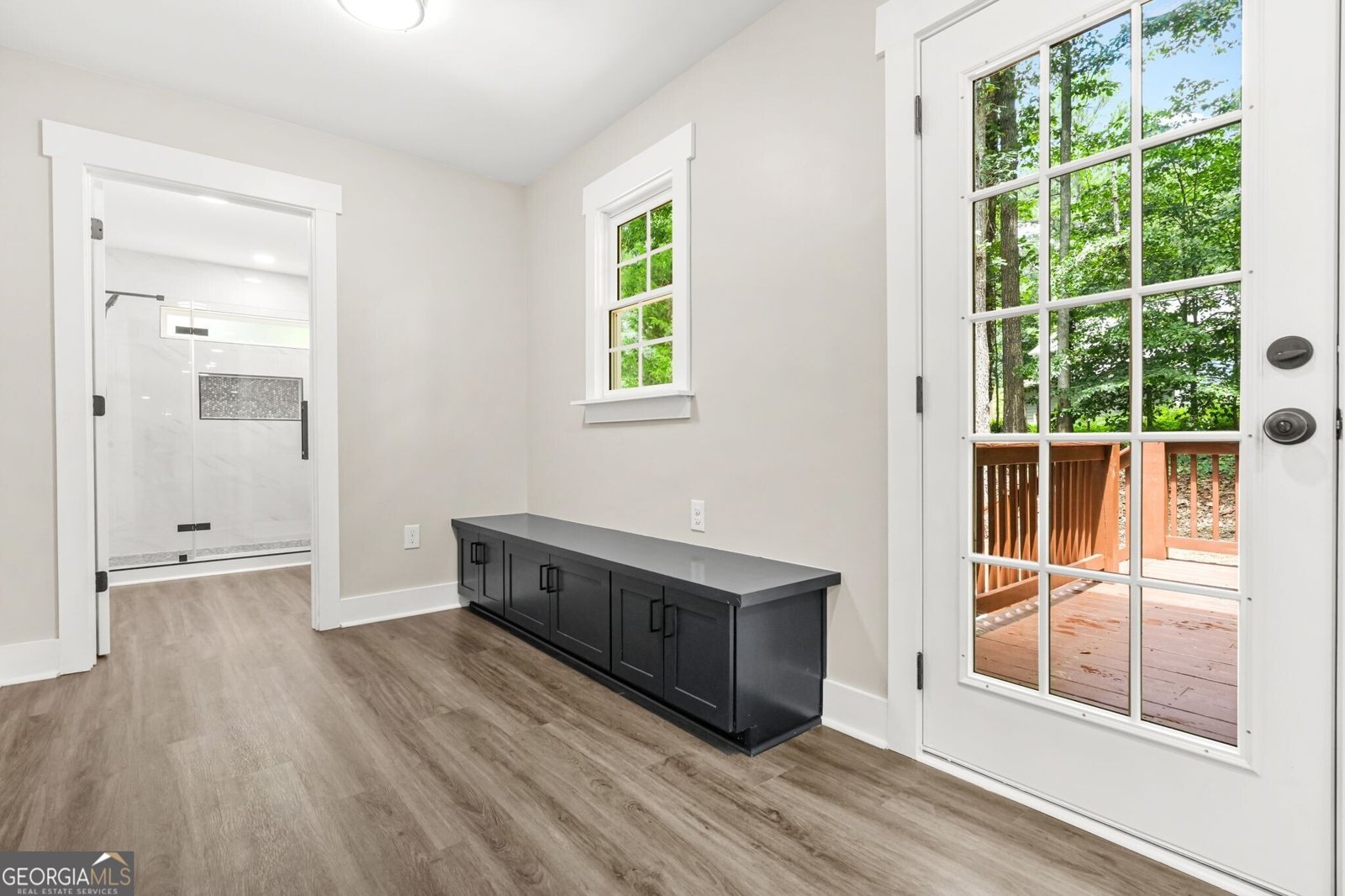 127 Lakeside Drive Kennesaw - 29