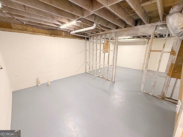 127 Lakeside Drive Kennesaw - 69