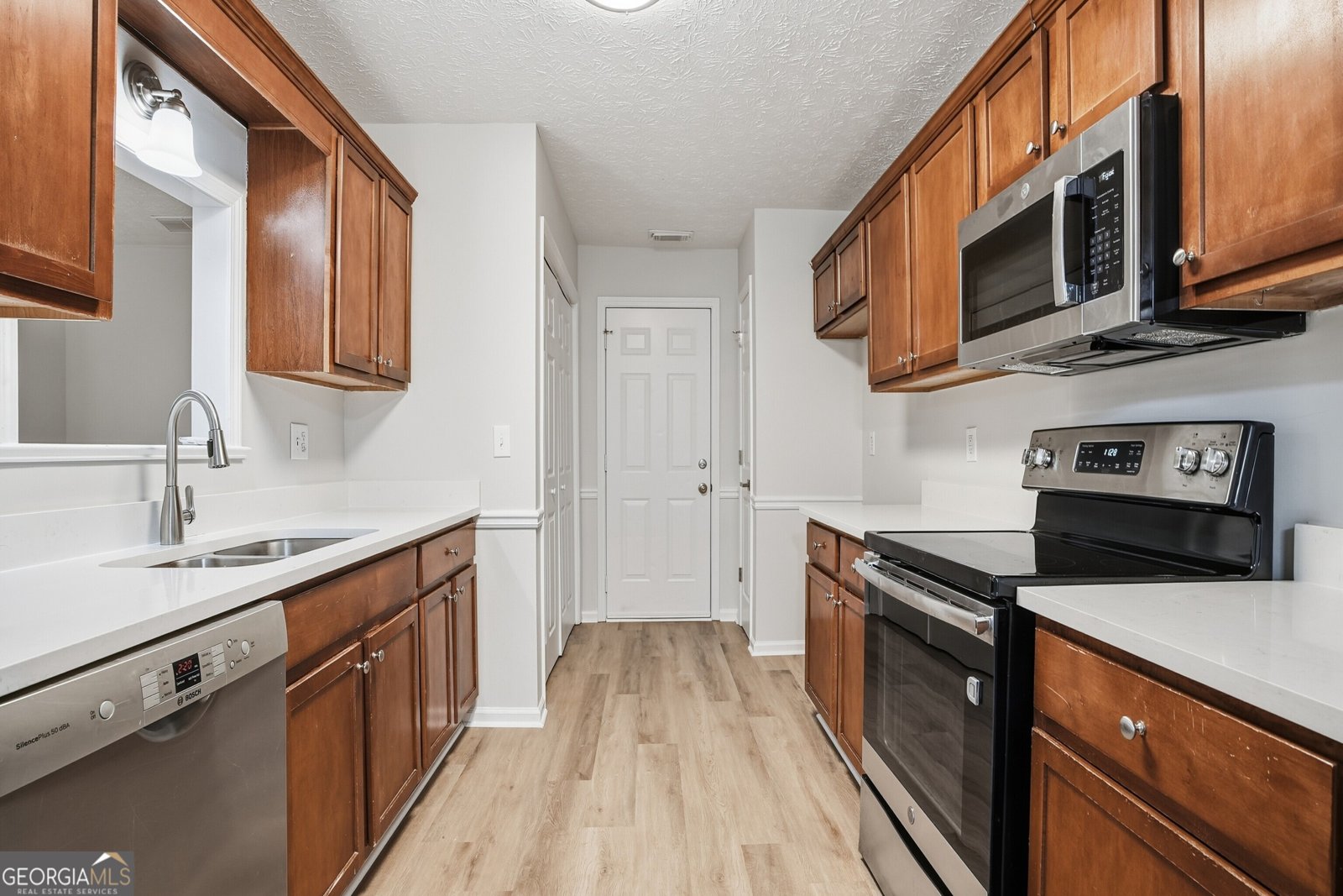 1035 Octavia Court Winder - 7