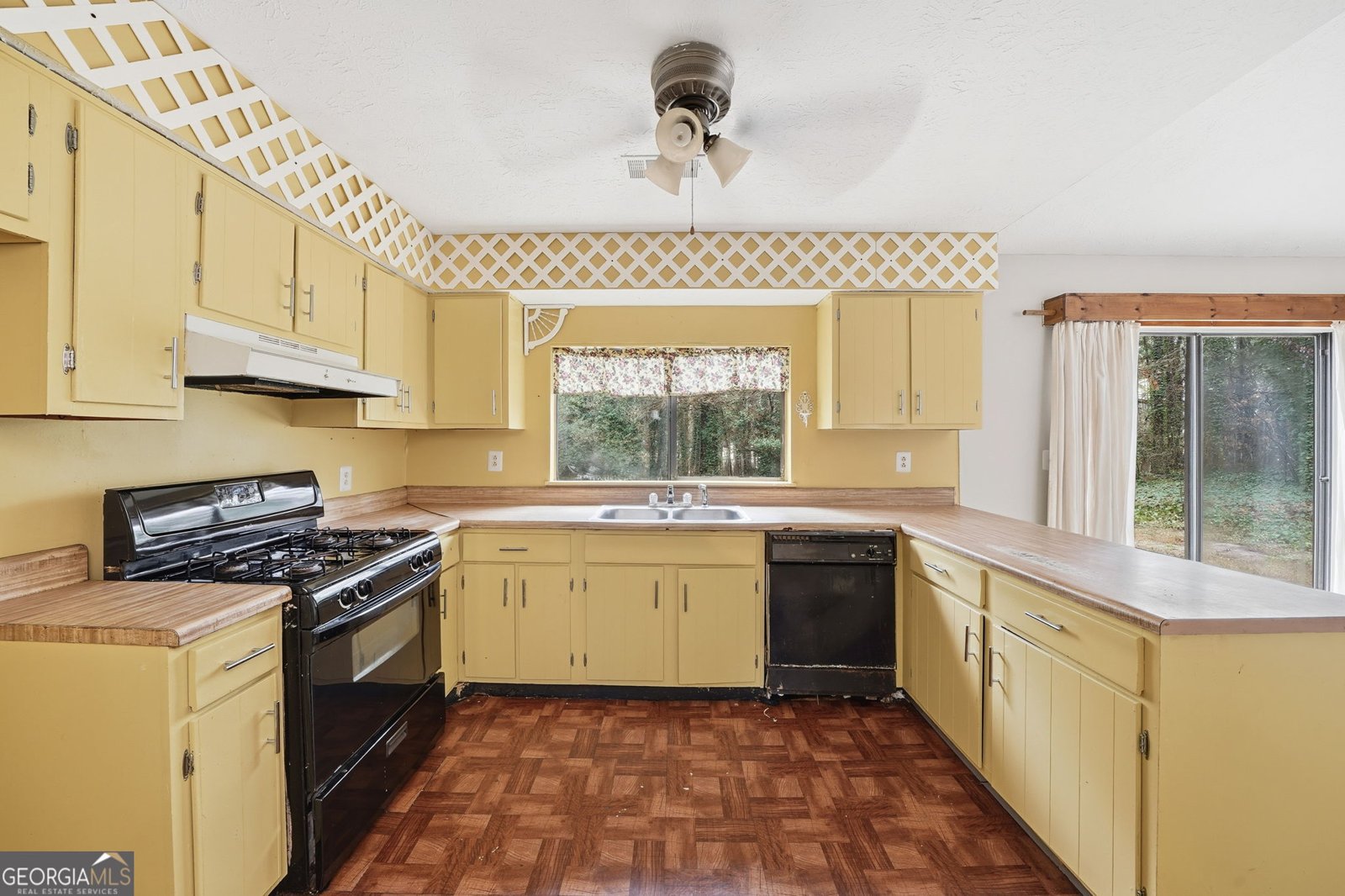 3754 Manchester Drive Lawrenceville - 13