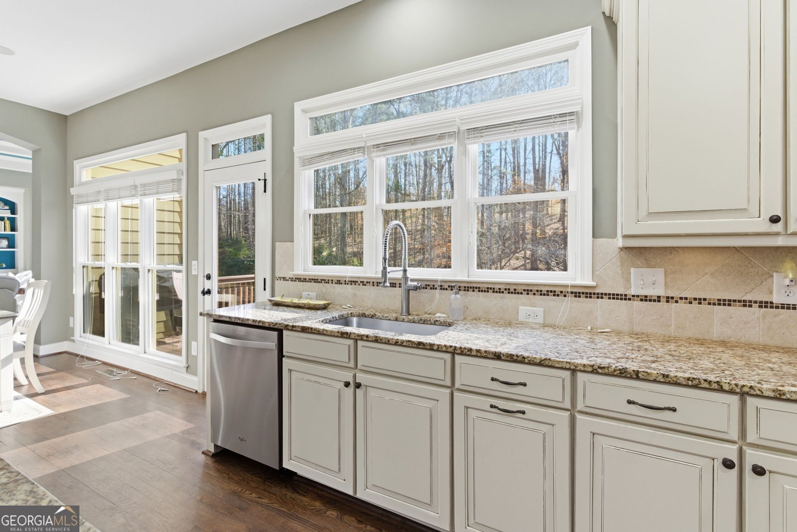 617 Rocky Creek Point Woodstock - 24