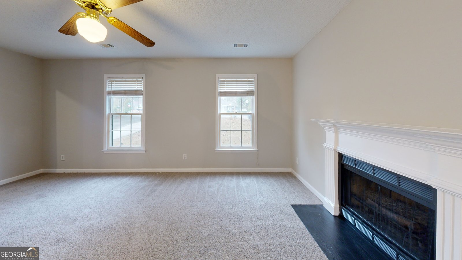 460 Oakland Ridge Court Lawrenceville - 3