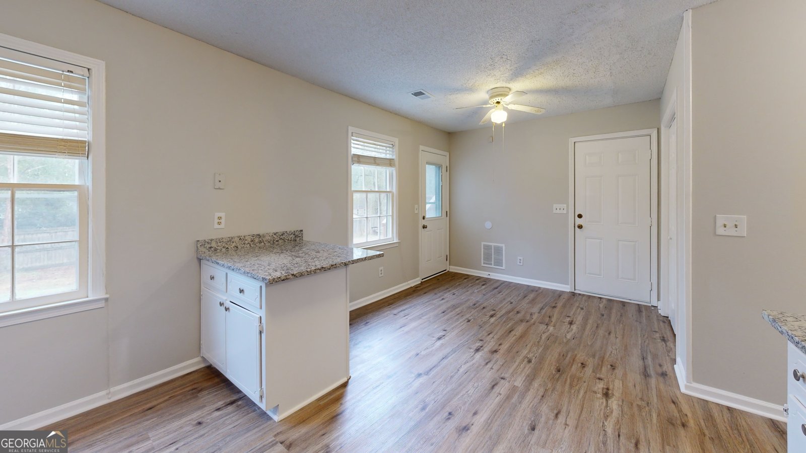 460 Oakland Ridge Court Lawrenceville - 5