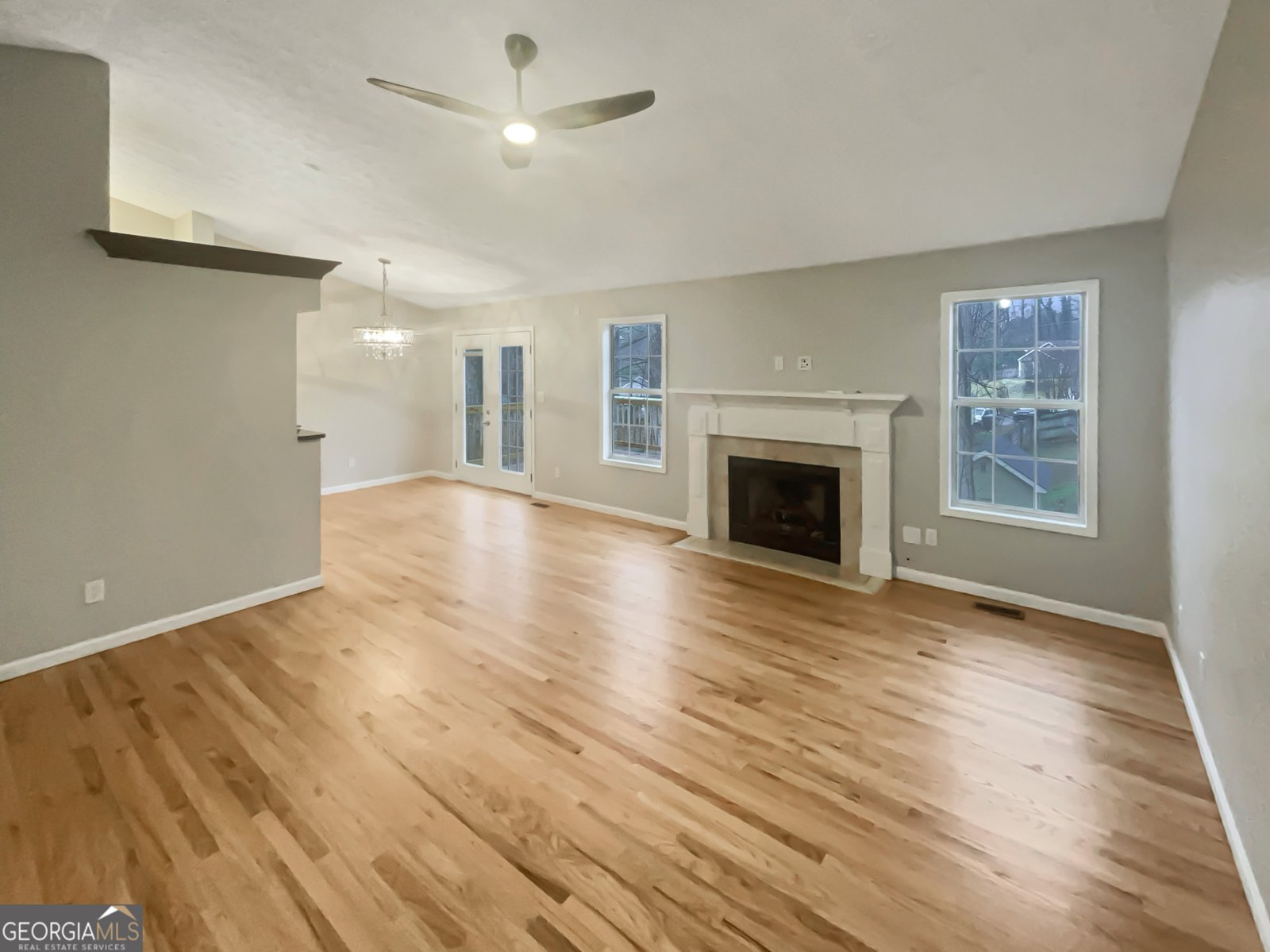 536 Bluff Court Woodstock - 12