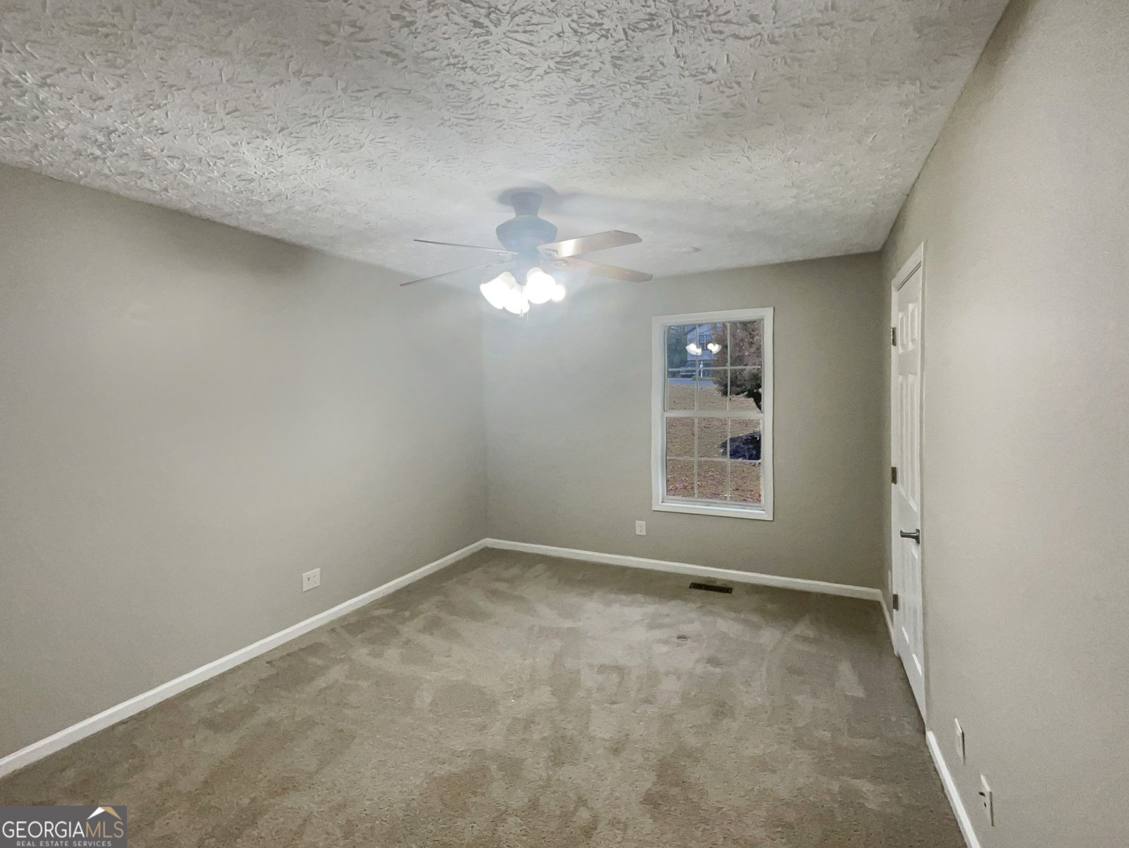 536 Bluff Court Woodstock - 8