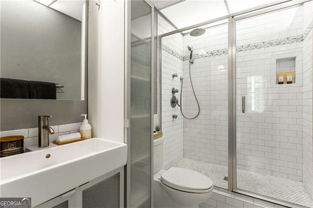 32 Peachtree Street Atlanta - 14