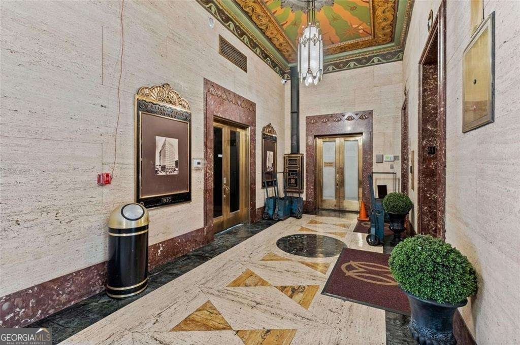 32 Peachtree Street Atlanta - 23