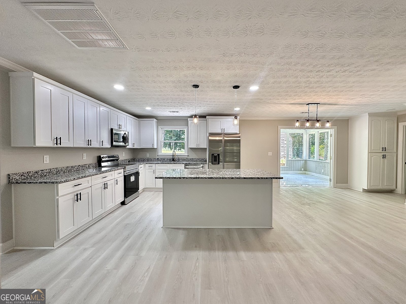 115 Creekside Lane Covington - 33