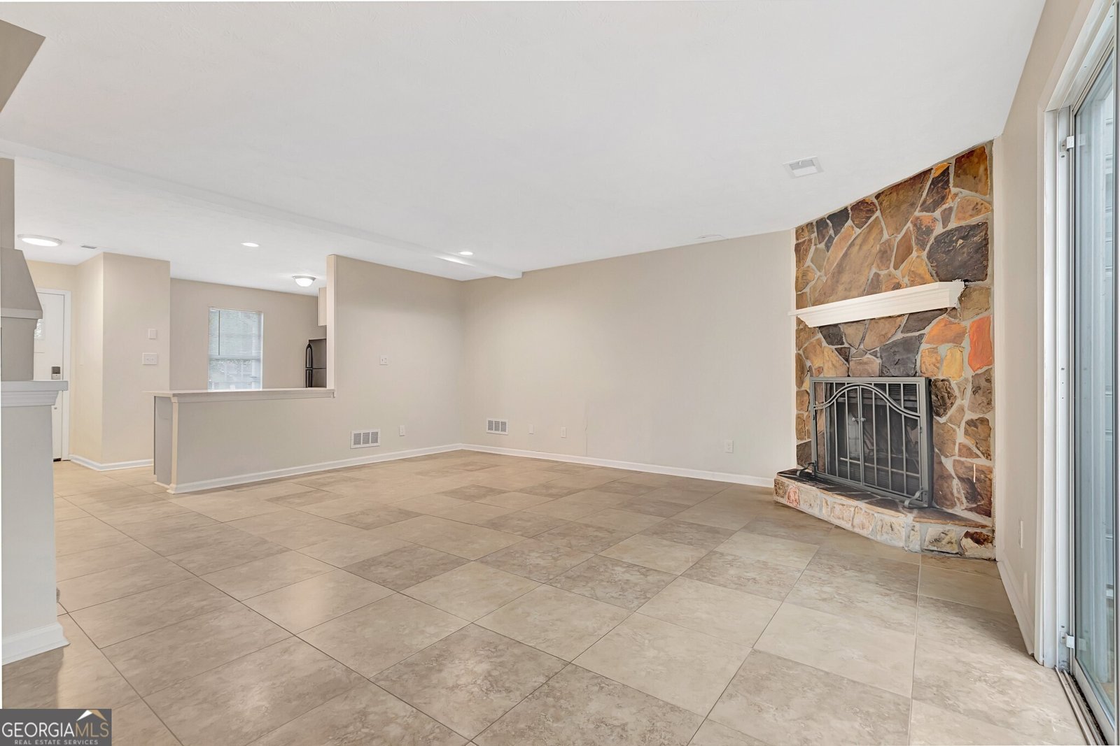 1946 Cornell Way Morrow - 14