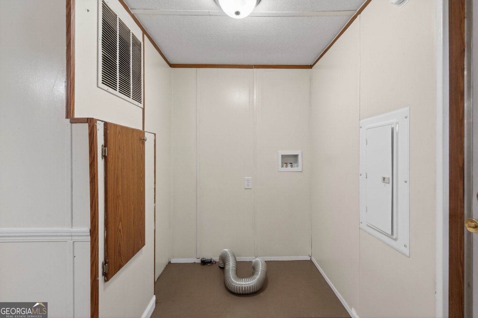 72 Frank Matthews Road Lexington - 10