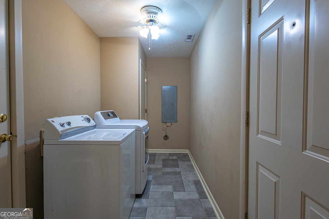 5021 Greenhill Road Eastman - 13