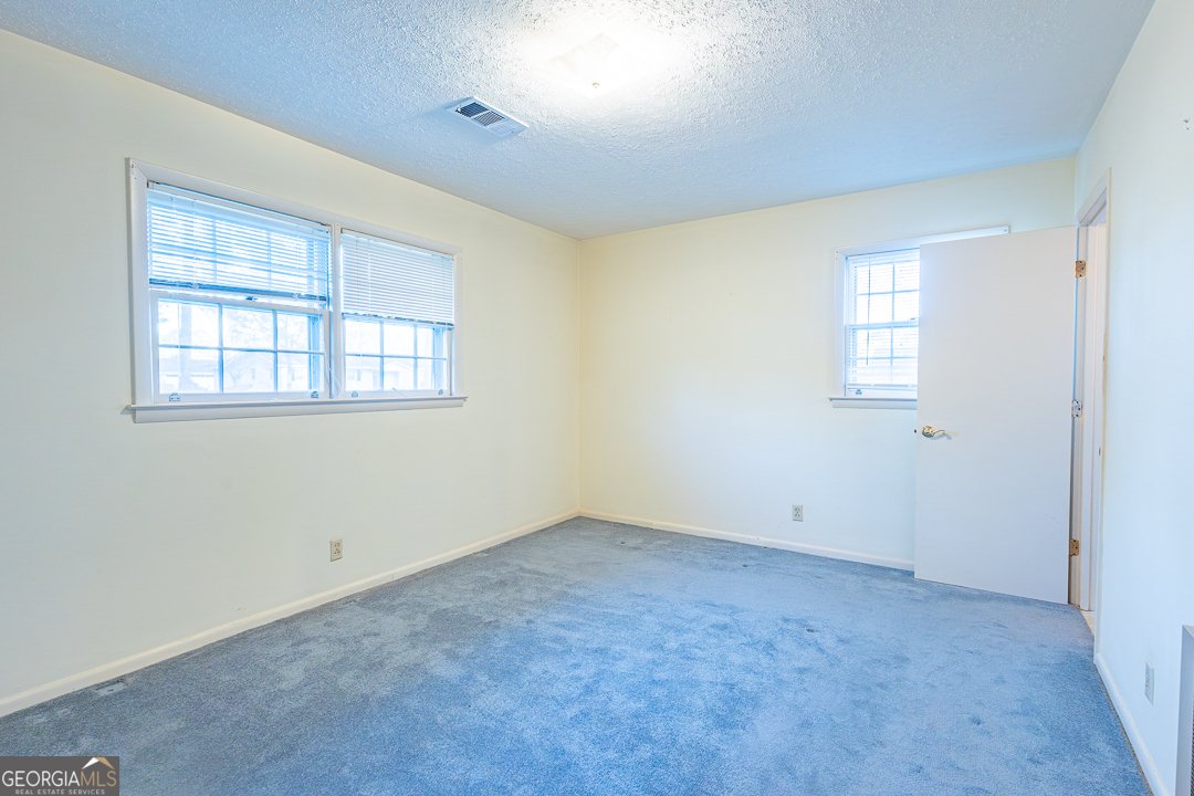 5021 Greenhill Road Eastman - 23