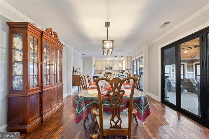 505 WYNCOURTNEY Sandy Springs - 11