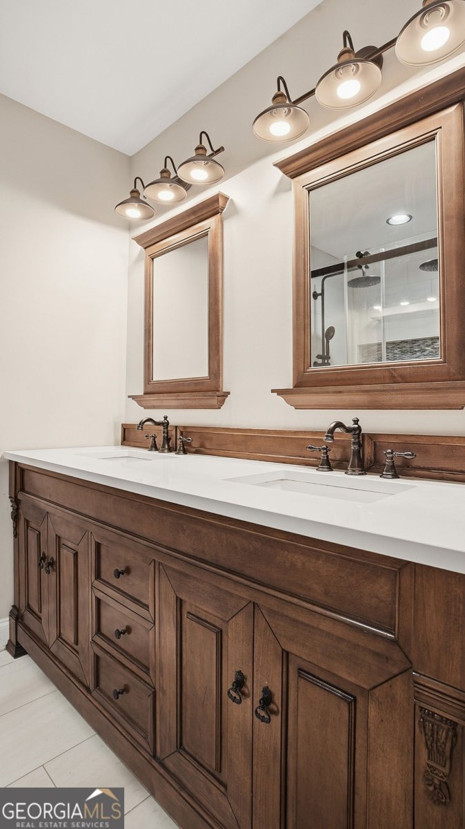 505 WYNCOURTNEY Sandy Springs - 37