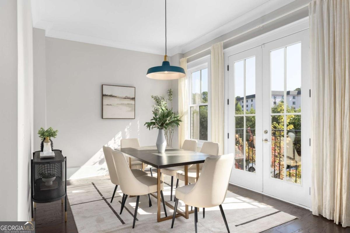 4134 Wisconsin Drive Atlanta - 16