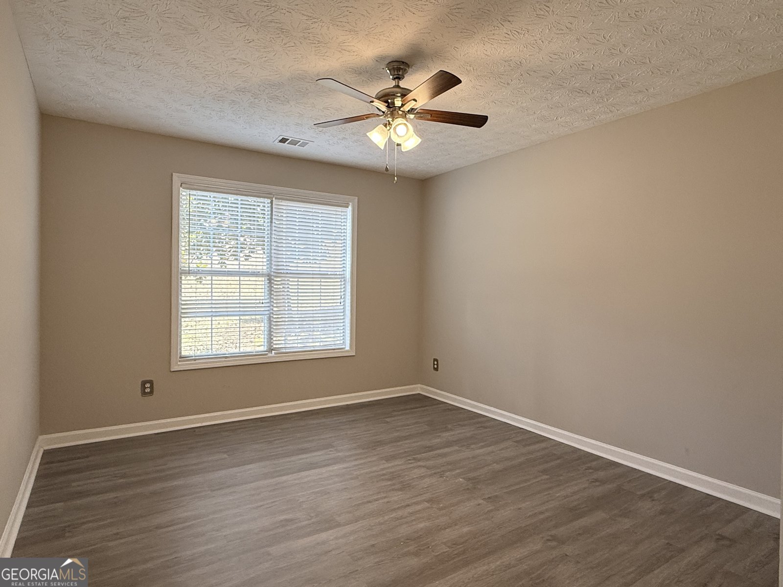 3011 Maple Cove Court Loganville - 17