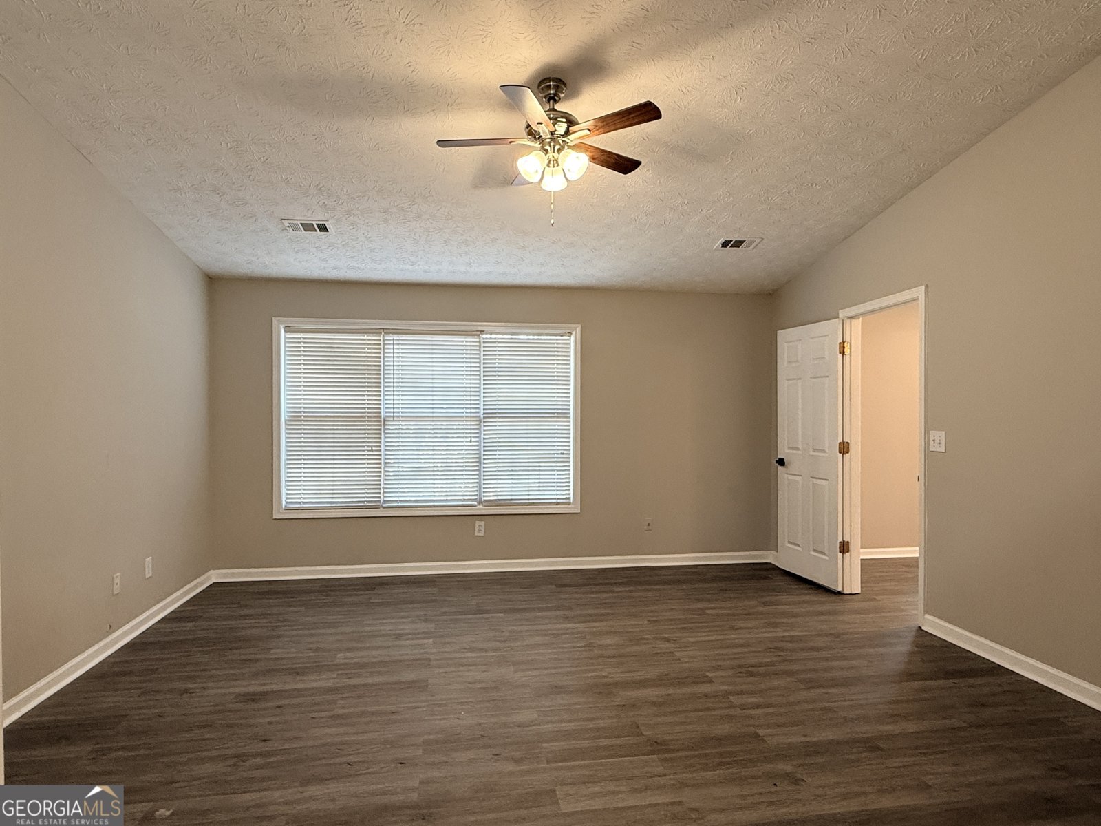 3011 Maple Cove Court Loganville - 8