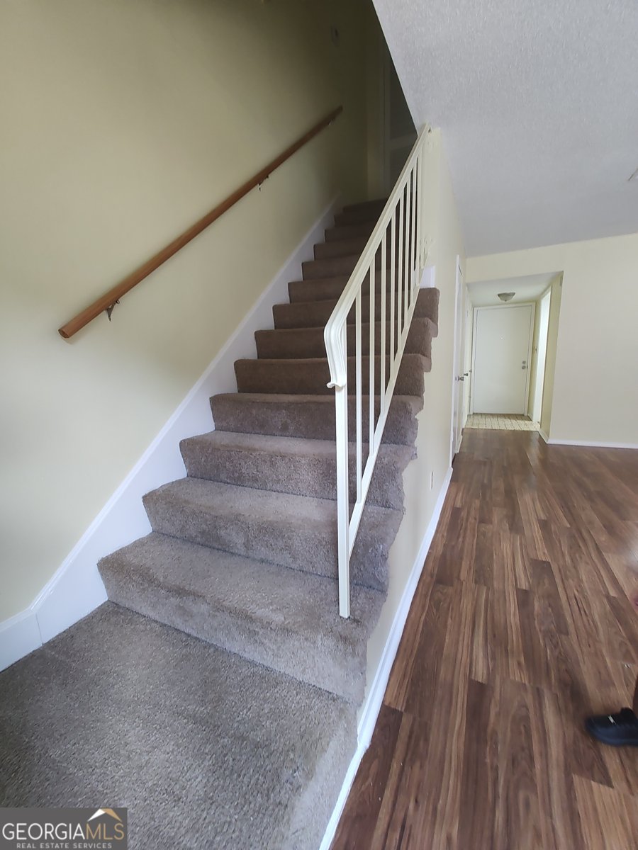 615 GARDEN WALK Drive Stone Mountain - 4