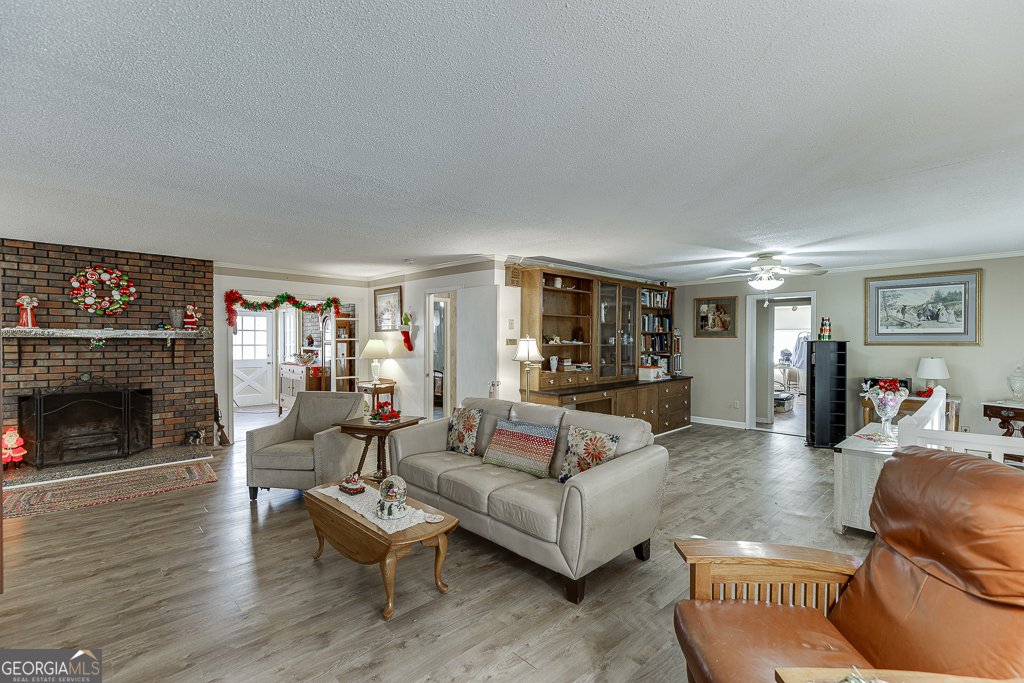 329 Riverbend Drive Royston - 11