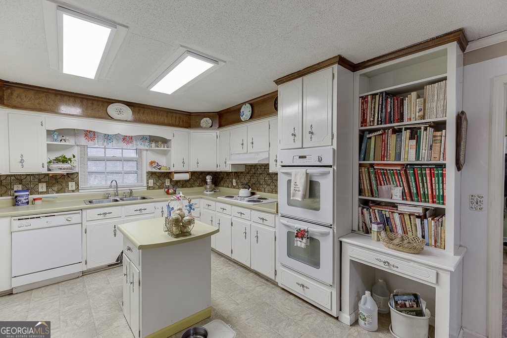 329 Riverbend Drive Royston - 21