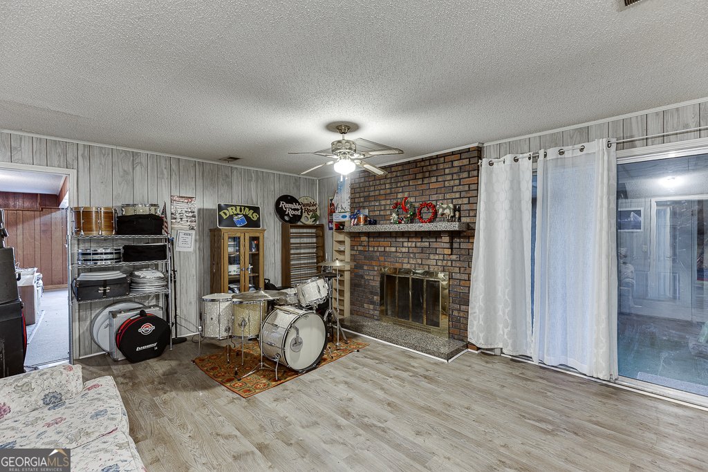 329 Riverbend Drive Royston - 37