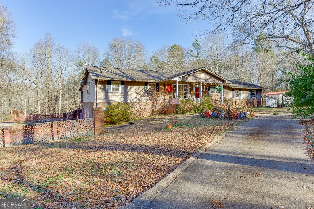 329 Riverbend Drive Royston - 4