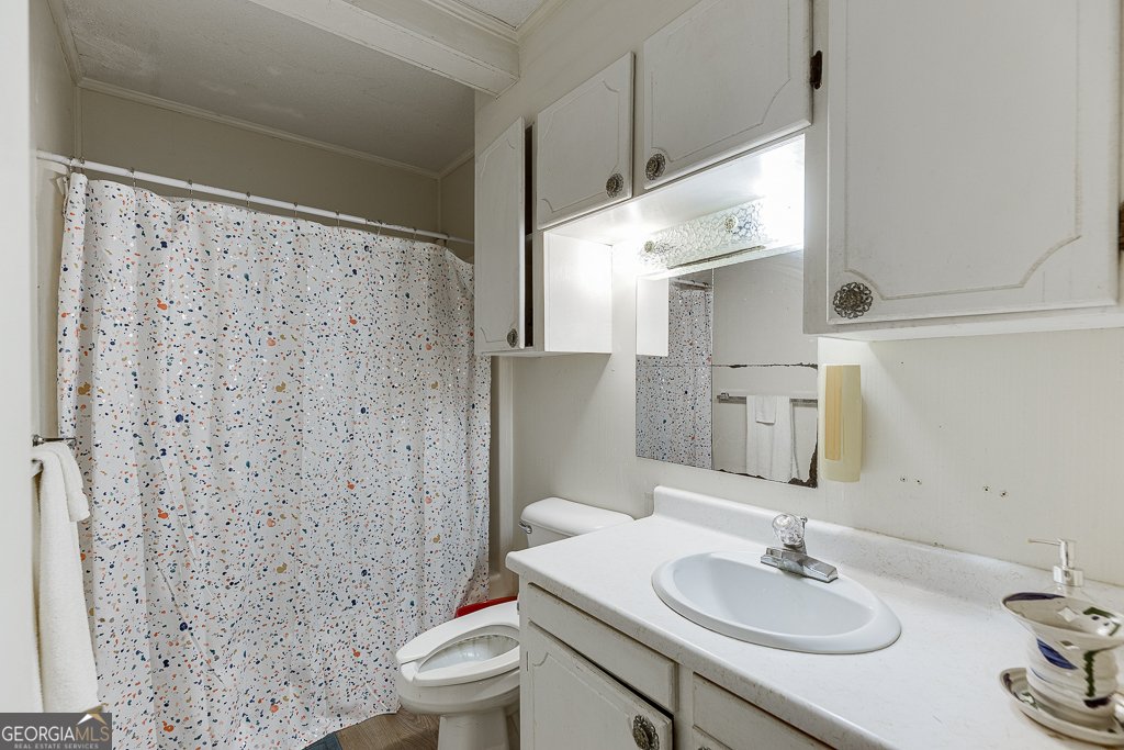 329 Riverbend Drive Royston - 44