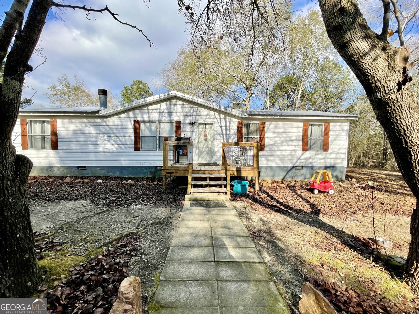 829 Pope Road Roberta - main photo