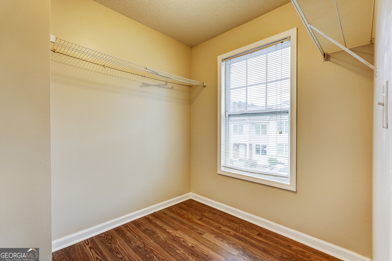 2837 Laurel Ridge Circle East Point - Photo 10