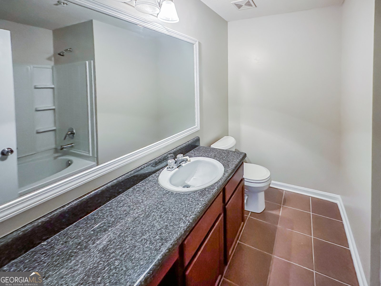 2837 Laurel Ridge Circle East Point - 4