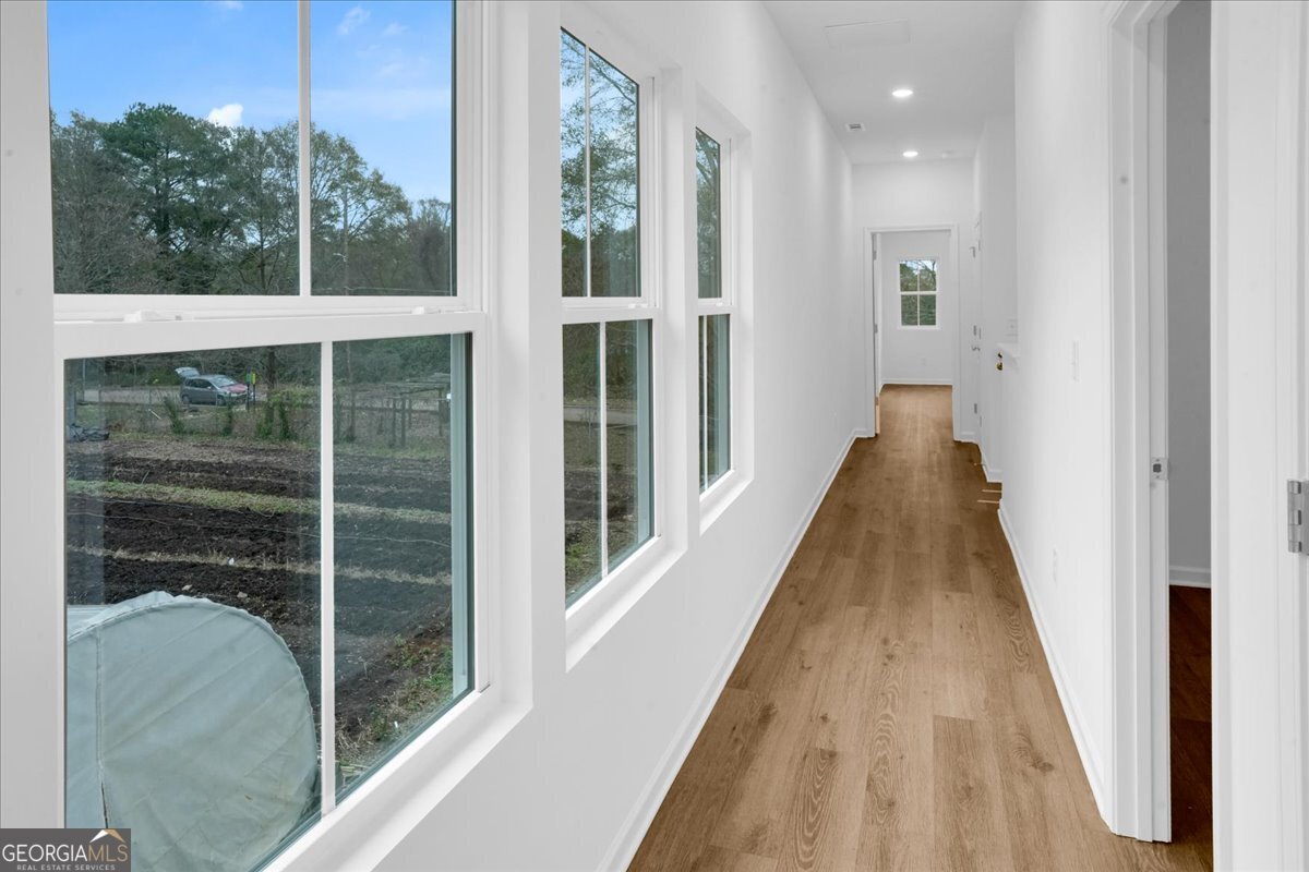 1397 Bridges Avenue Atlanta - 11