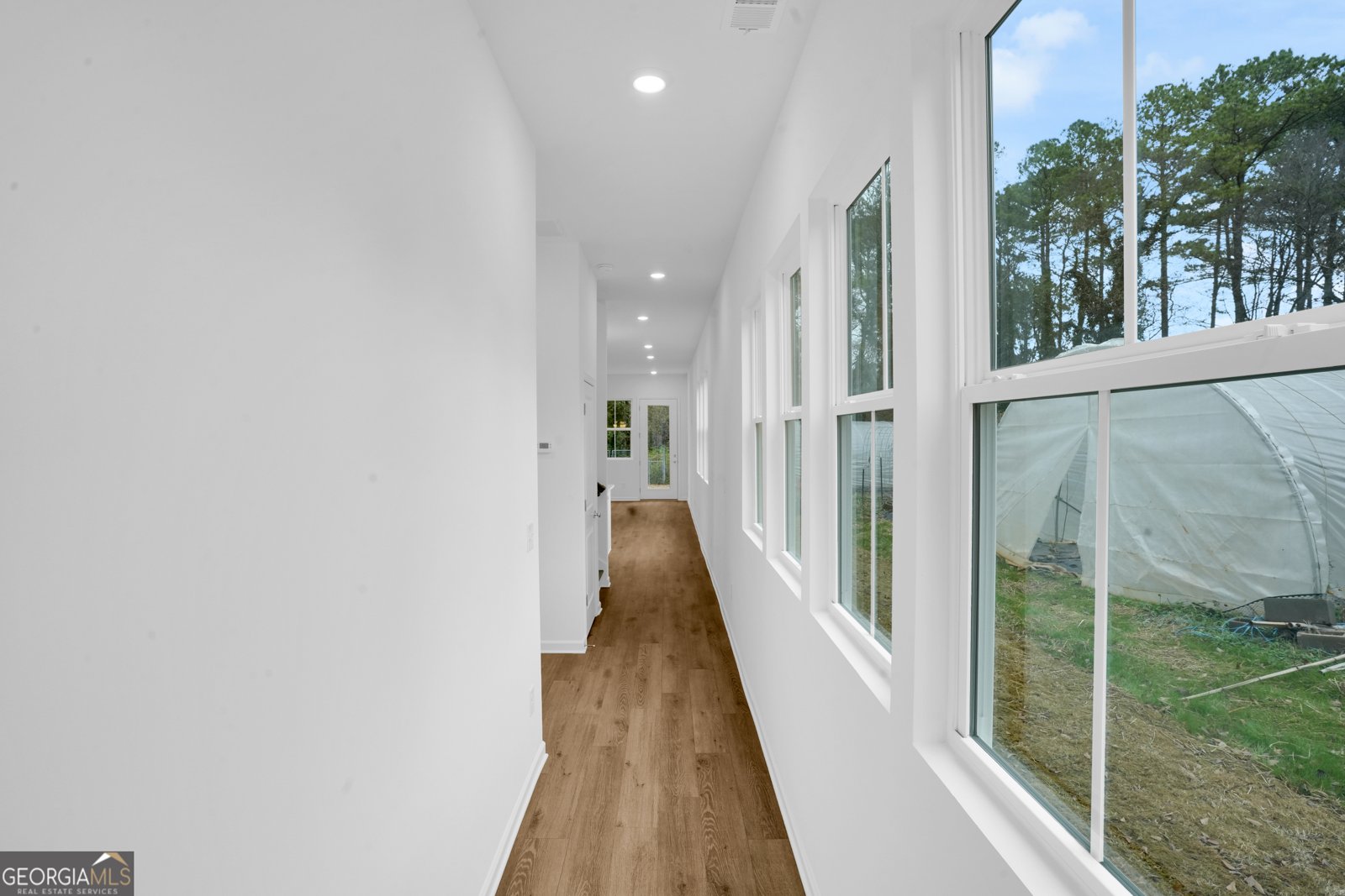 1397 Bridges Avenue Atlanta - 3