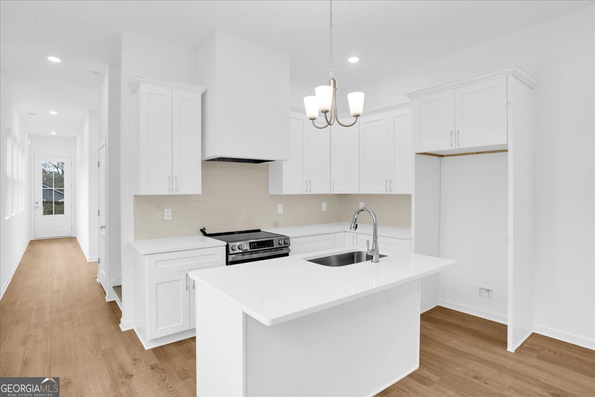 1397 Bridges Avenue Atlanta - 4