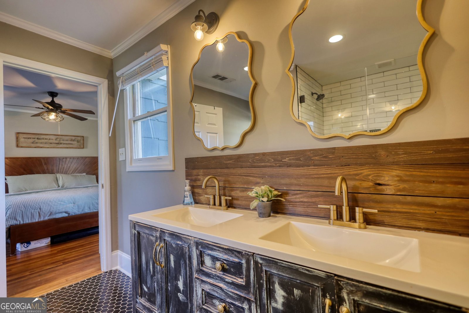 2912 Highway 11 Mansfield - 74