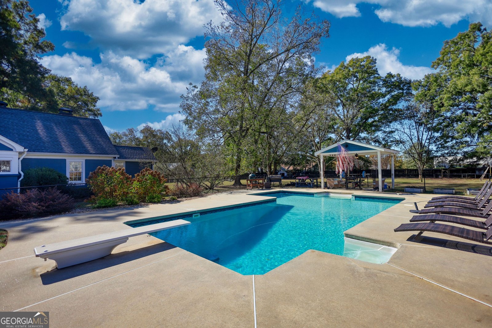 2912 Highway 11 Mansfield - 75